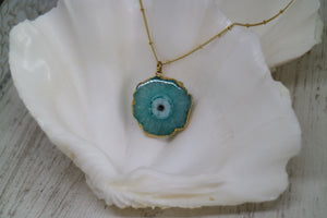 Green Solar Quartz Crystal Gold Necklace