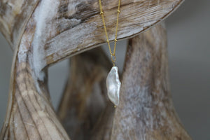 Fresh Water Pearl Gold Necklace