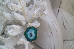 Green Solar Quartz Crystal Gold Necklace