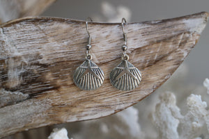 Silver shell bohemian earrings