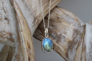 Labradorite Gemstone Silver Necklace