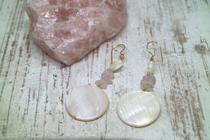 Pearl shell and rose quartz gold earrings