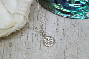 Silver starfish necklace