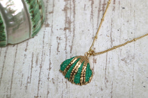 Children's green and gold shell necklace