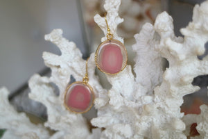 Pink agate gold earrings