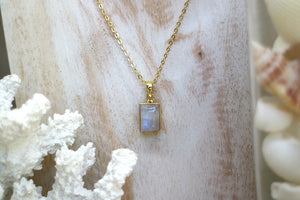 Moonstone gold necklace