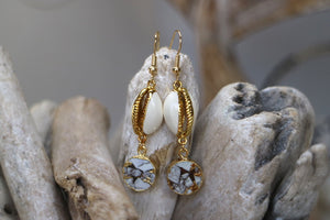 White howlite gemstone and cowrie shell gold earrings