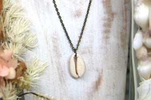 White cowrie shell antique bronze necklace
