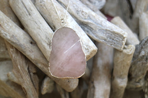 Silver rose quartz necklace