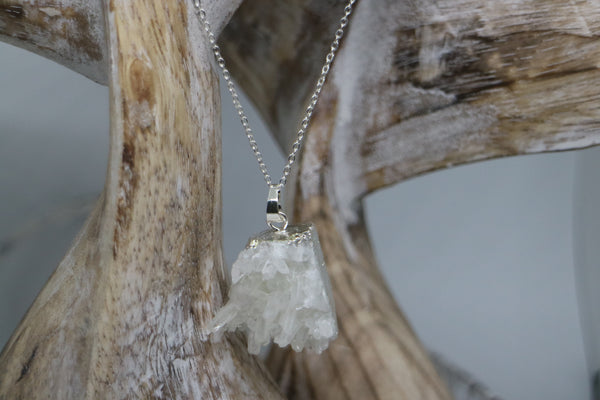 Load image into Gallery viewer, Clear Quartz Cluster Crystal Silver Necklace
