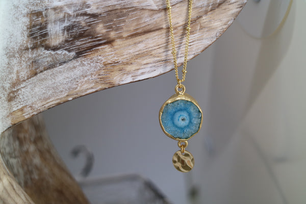 Load image into Gallery viewer, Blue Solar Quartz Crystal Gold Necklace
