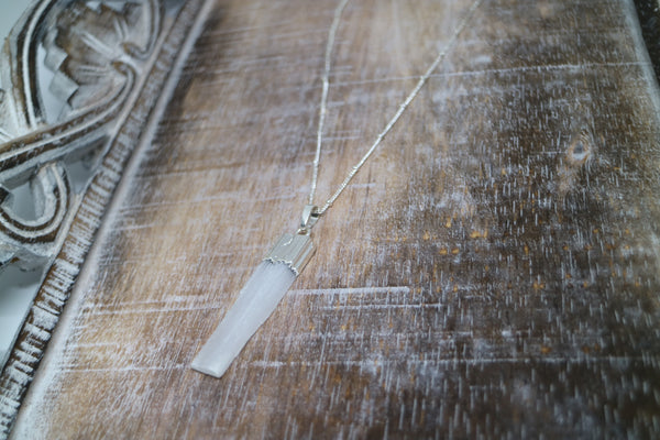 Load image into Gallery viewer, Selenite Crystal Silver Necklace
