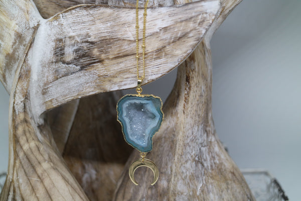 Load image into Gallery viewer, Blue Geode Druzy Agate Crystal Gold Necklace with Moon Charm
