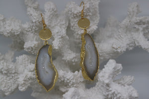 White goede druzy agate earrings with gold plated edges, and 24k gold plated charms