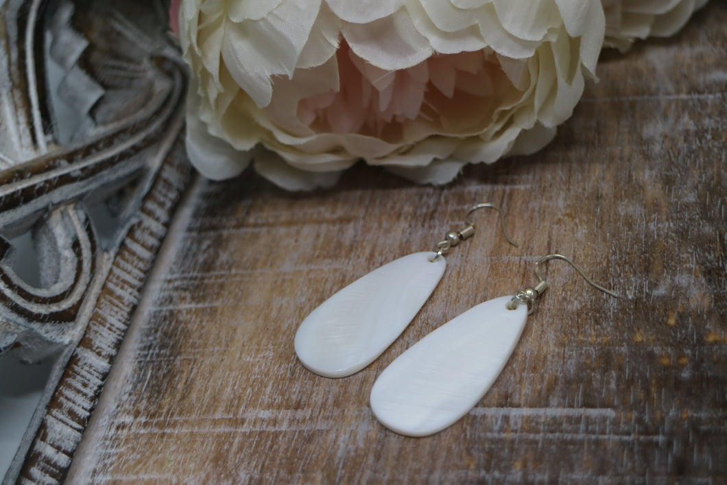White mother of pearl sterling silver earrings