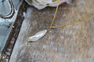 Fresh Water Pearl Gold Necklace