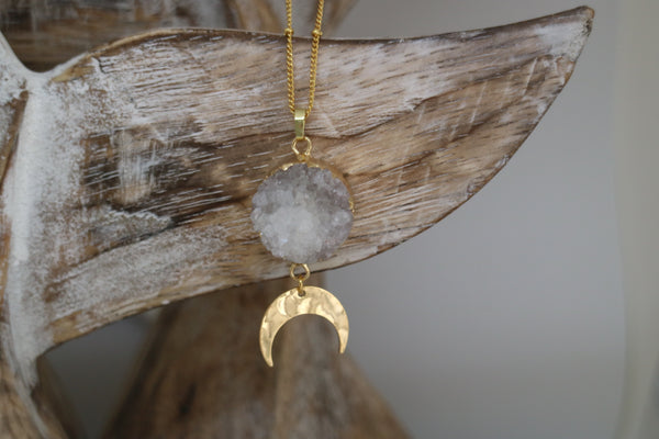 Load image into Gallery viewer, White Druzy Agate Crystal Gold Necklace with Moon Charm
