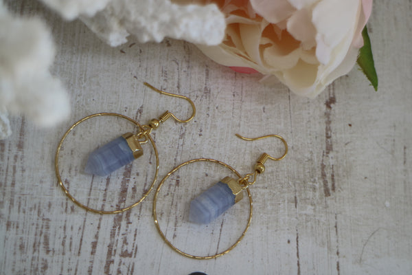 Load image into Gallery viewer, Blue lace agate crystal point gold earrings
