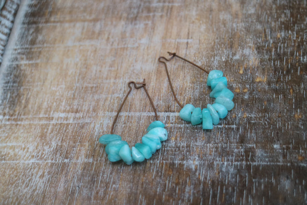 Load image into Gallery viewer, Amazonite gemstone chips on antique copper earring loops
