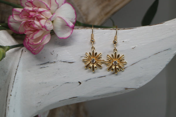 Load image into Gallery viewer, Gold Daisy Flower Earrings with cubic zirconia
