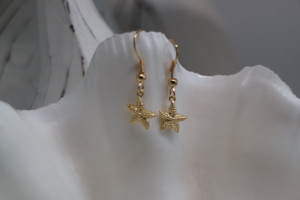 Load image into Gallery viewer, Gold Starfish Earrings
