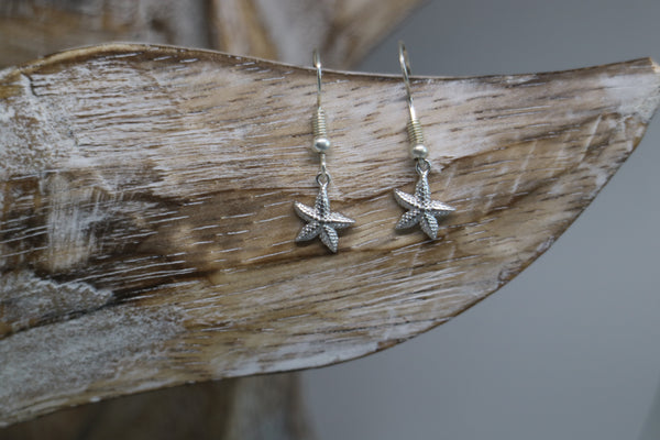Load image into Gallery viewer, Silver Rhodium Starfish Earrings
