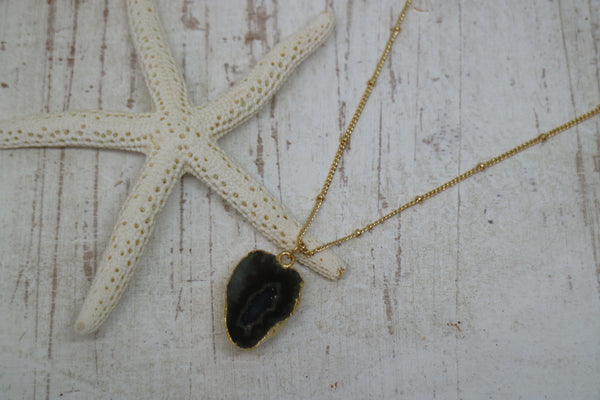 Load image into Gallery viewer, Black Geode Druzy Crystal Gold Necklace
