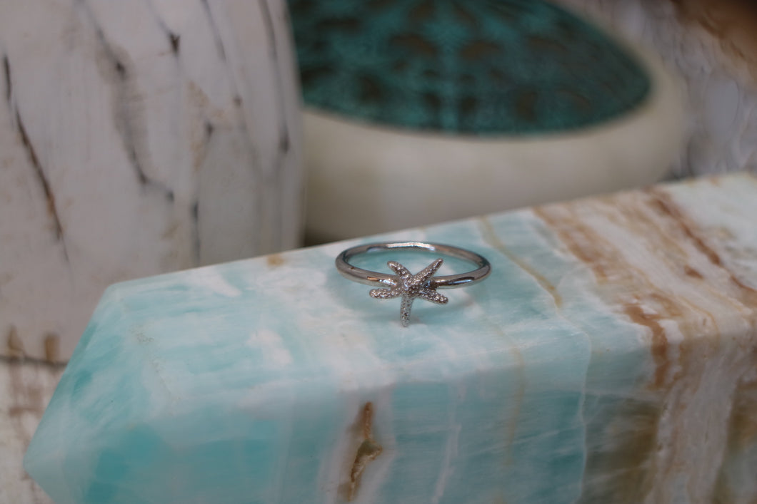 Sterling silver starfish ring