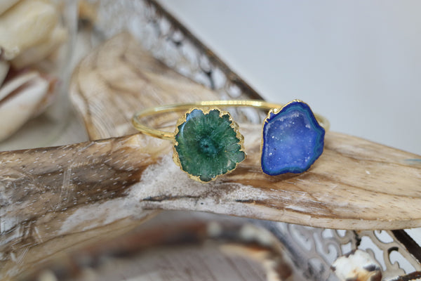 Load image into Gallery viewer, Green and blue quartz and druzy agate crystal gold cuff bangle
