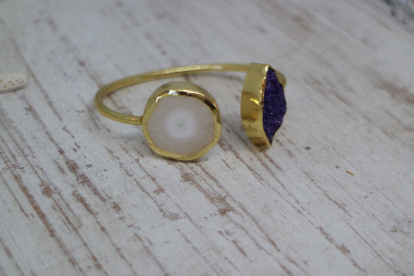 Load image into Gallery viewer, White and purple quartz and druzy agate crystal gold cuff bangle

