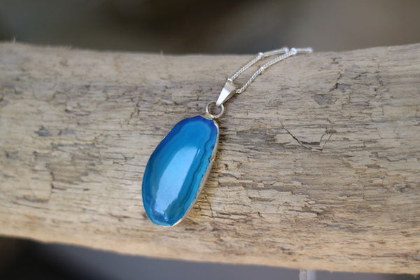 Load image into Gallery viewer, Blue agate silver necklace
