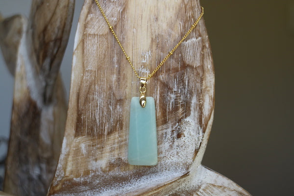 Load image into Gallery viewer, Amazonite gemstone gold necklace
