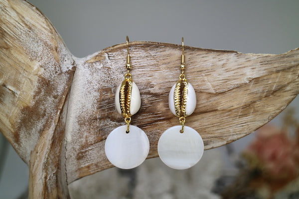 Load image into Gallery viewer, Gold pearl and cowrie shell earrings
