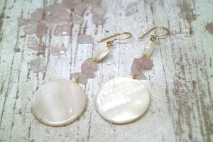 Pearl shell and rose quartz gold earrings