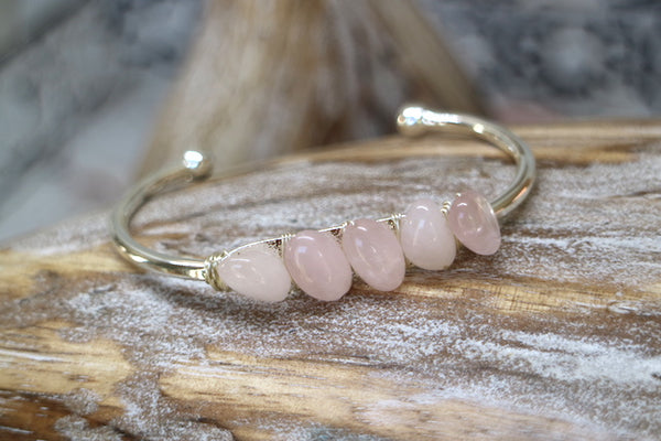 Load image into Gallery viewer, Rose quartz silver cuff bangle
