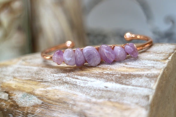 Load image into Gallery viewer, Amethyst rose gold cuff bangle
