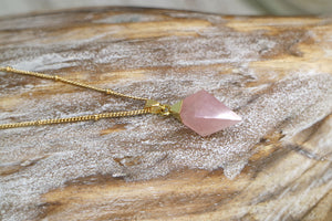 Rose quartz crystal gold necklace