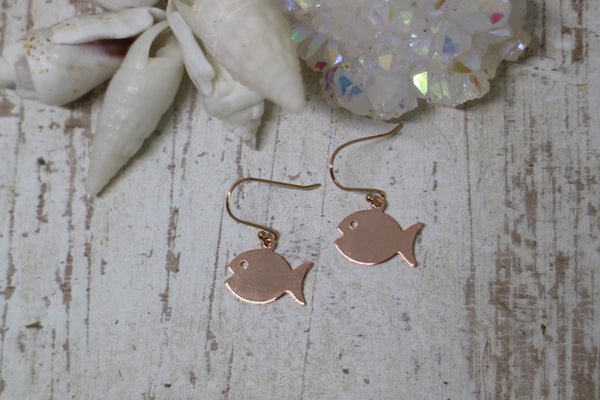 Load image into Gallery viewer, Children&#39;s rose gold fish earrings
