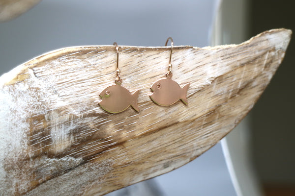 Load image into Gallery viewer, Children&#39;s rose gold fish earrings
