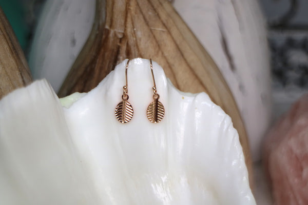 Load image into Gallery viewer, Rose gold leaf earrings
