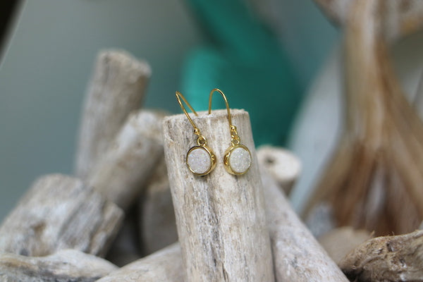 Load image into Gallery viewer, White druzy quartz gold earrings
