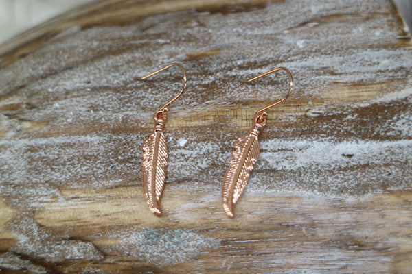 Load image into Gallery viewer, Rose gold feather earrings
