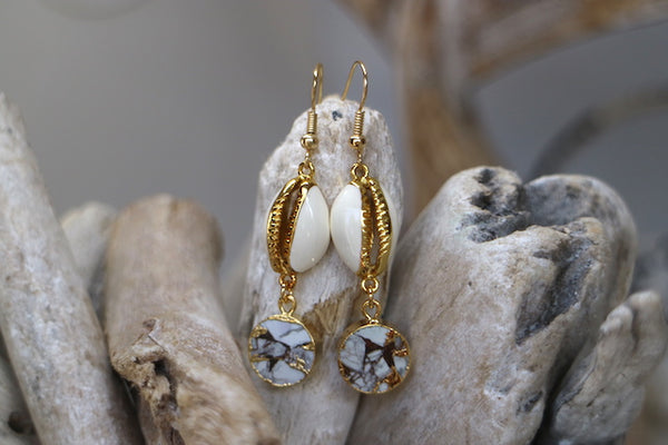 Load image into Gallery viewer, White howlite gemstone and cowrie shell gold earrings
