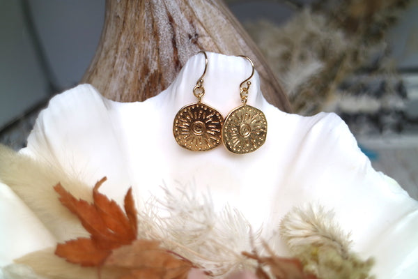 Load image into Gallery viewer, Gold coin bohemian sun earrings
