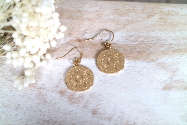 Load image into Gallery viewer, Gold coin bohemian sun earrings
