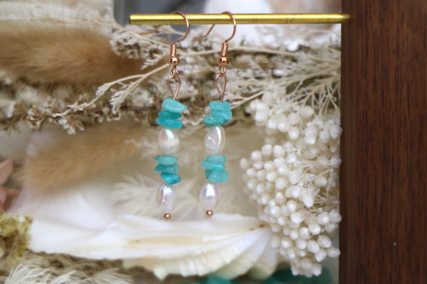 Load image into Gallery viewer, Fresh water pearls and amazonite rose gold earrings
