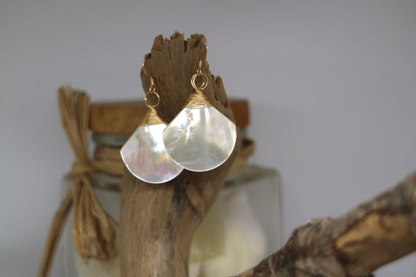 Load image into Gallery viewer, White shell wire wrapped 14k gold filled earrings
