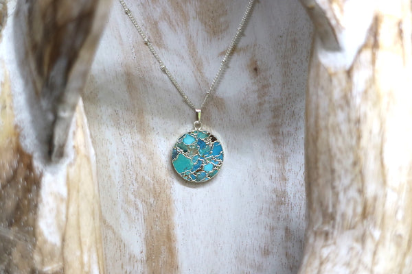 Load image into Gallery viewer, Blue Turquoise silver necklace
