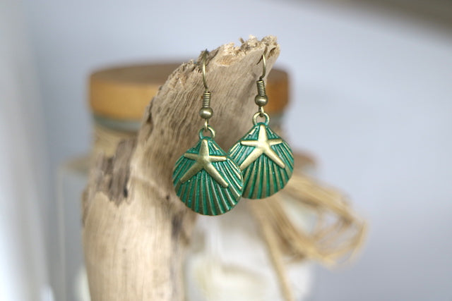 Bronze patina shell and starfish earrings