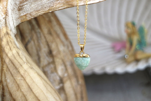 Load image into Gallery viewer, Children&#39;s Amazonite heart gold necklace
